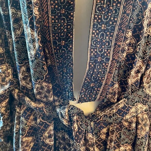 Unisex Kimono Robe - Picture 3 of 5